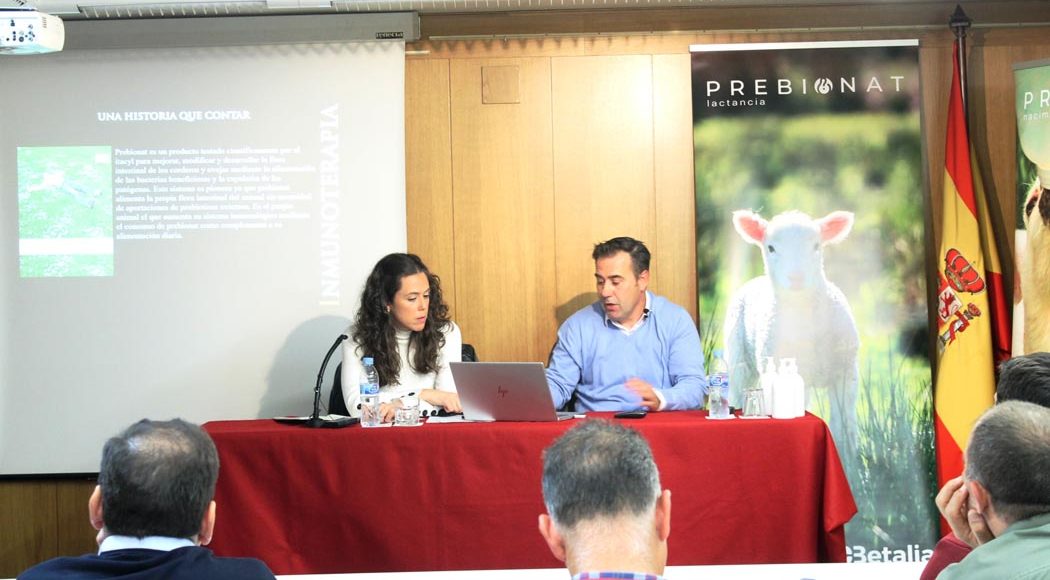 Granja AGM presenta Prebionat, clave para mejorar la flora intestinal de los rumiantes